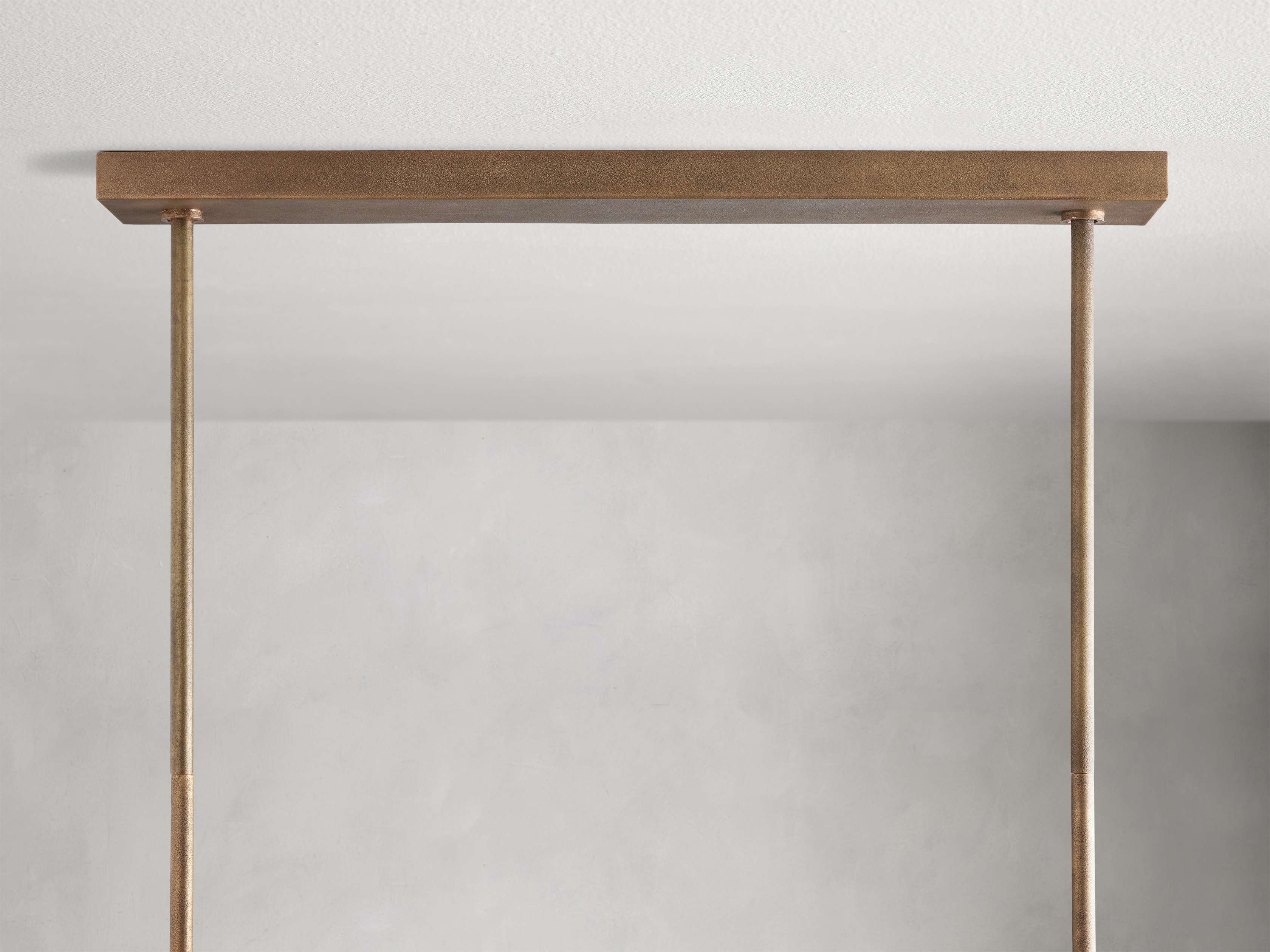 Emmet Antiqued Granular Linear Chandelier - Image 14