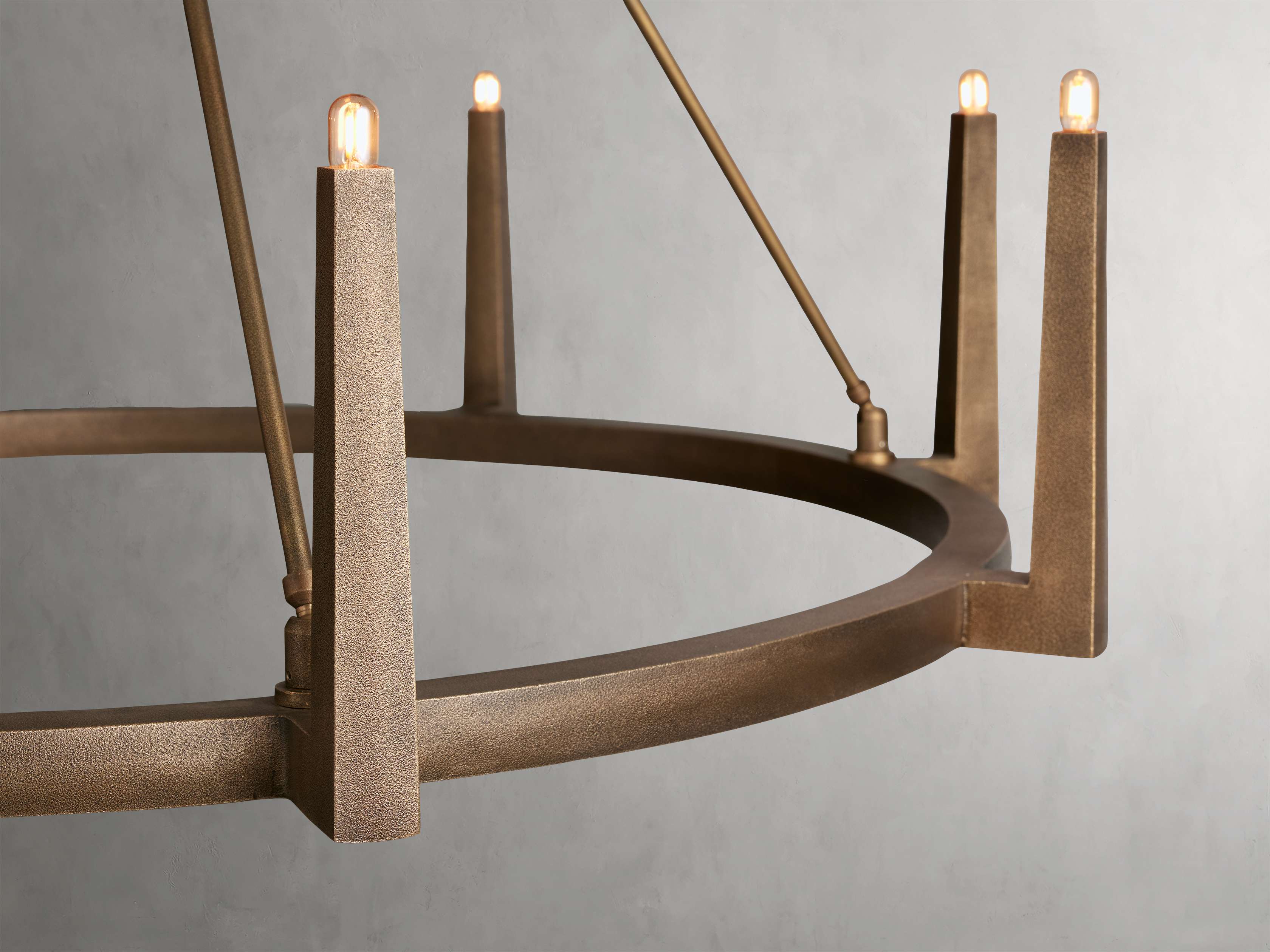 Emmet Antiqued Granular Round Chandelier - Image 13