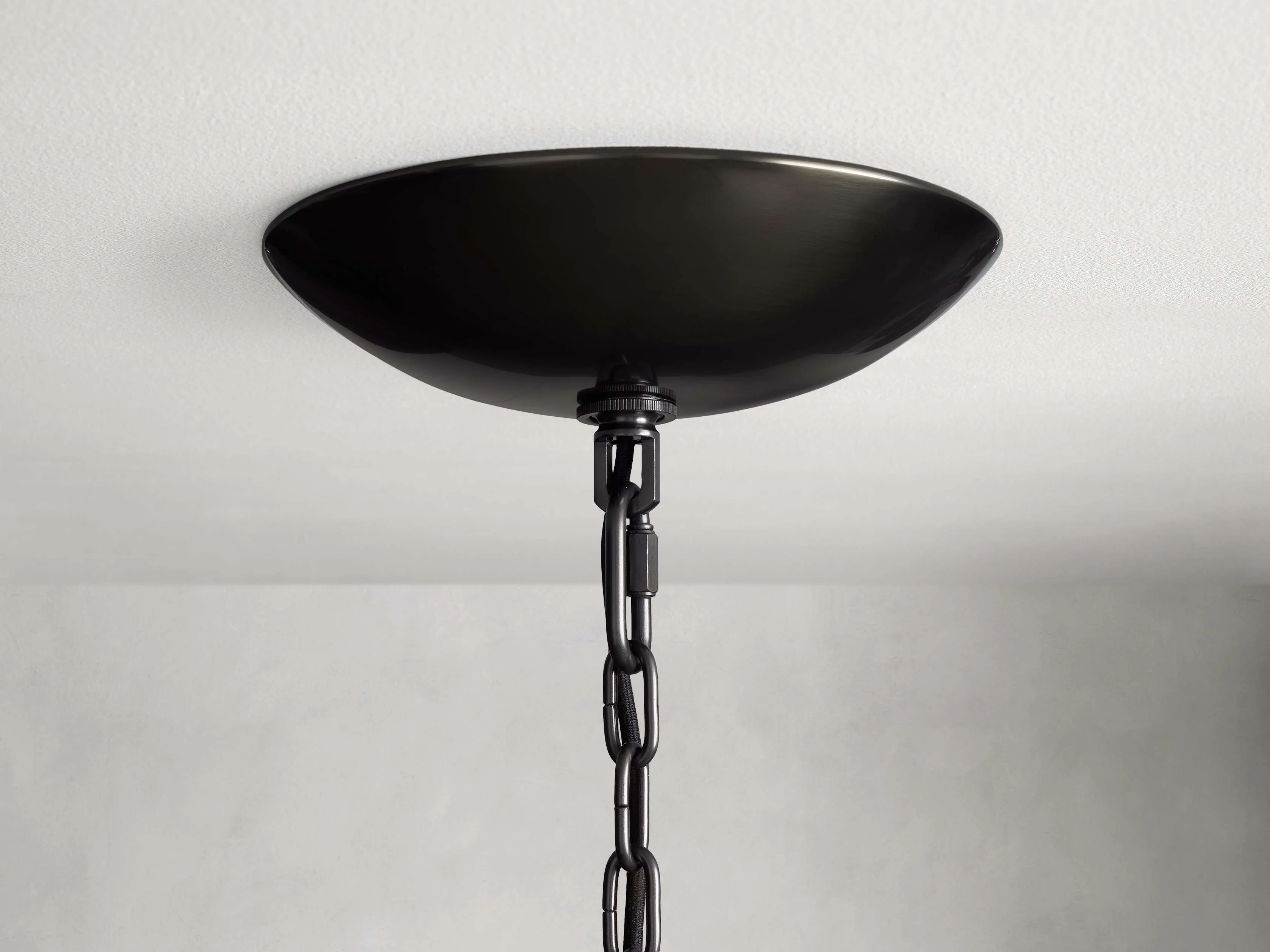 Ghiaccio Handcrafted Glass Round Chandelier - Image 27