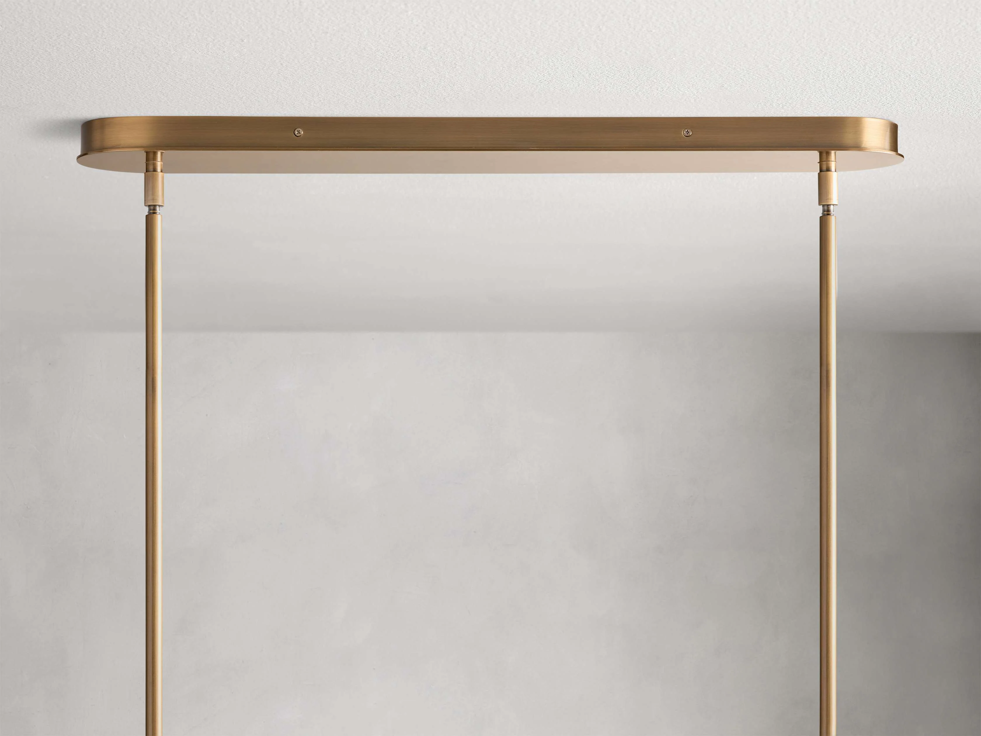 Lyla Foliated Vein Linear Chandelier - Image 4