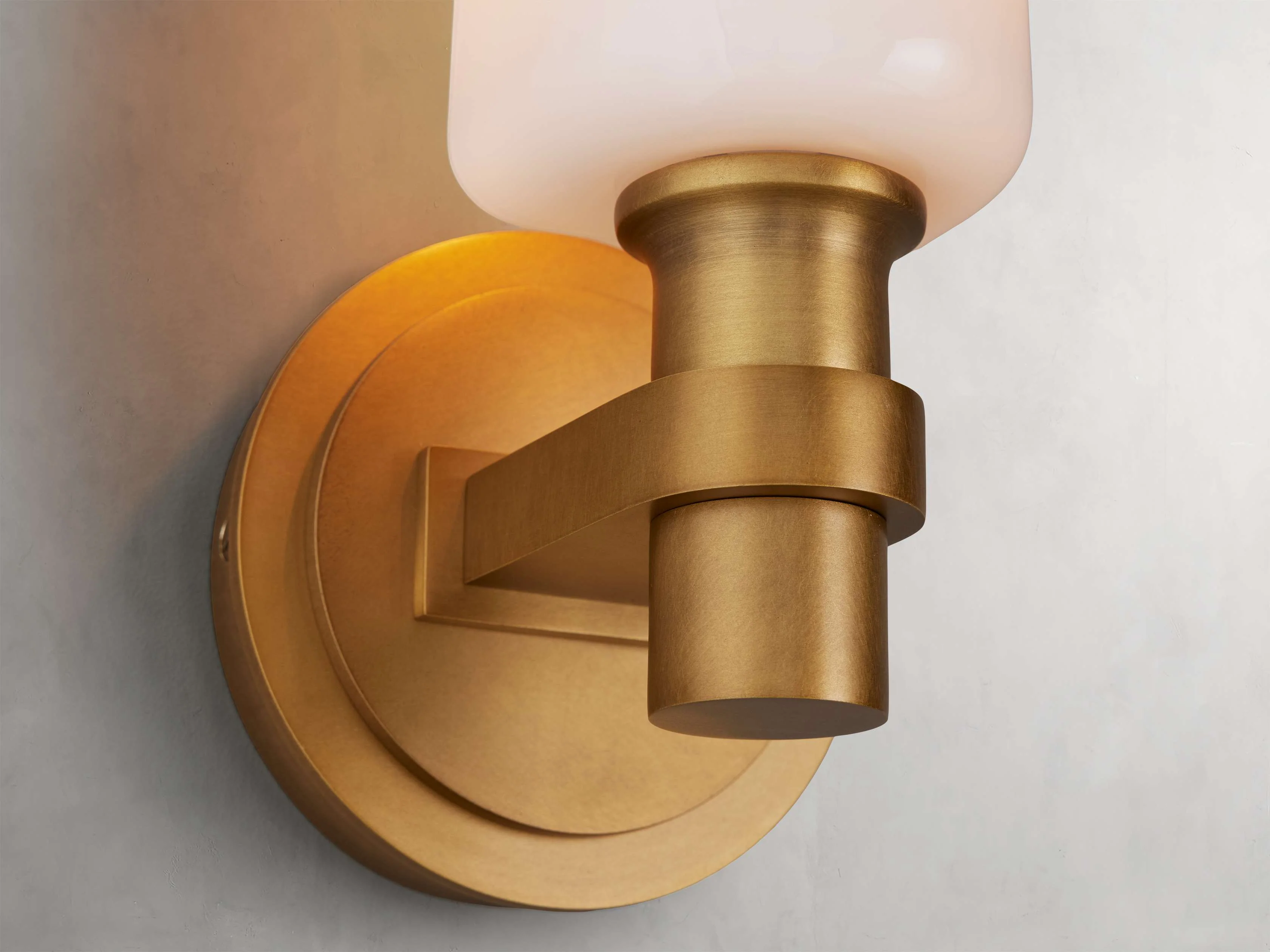 Zayd Sleek Minimal Wall Sconce - Image 3